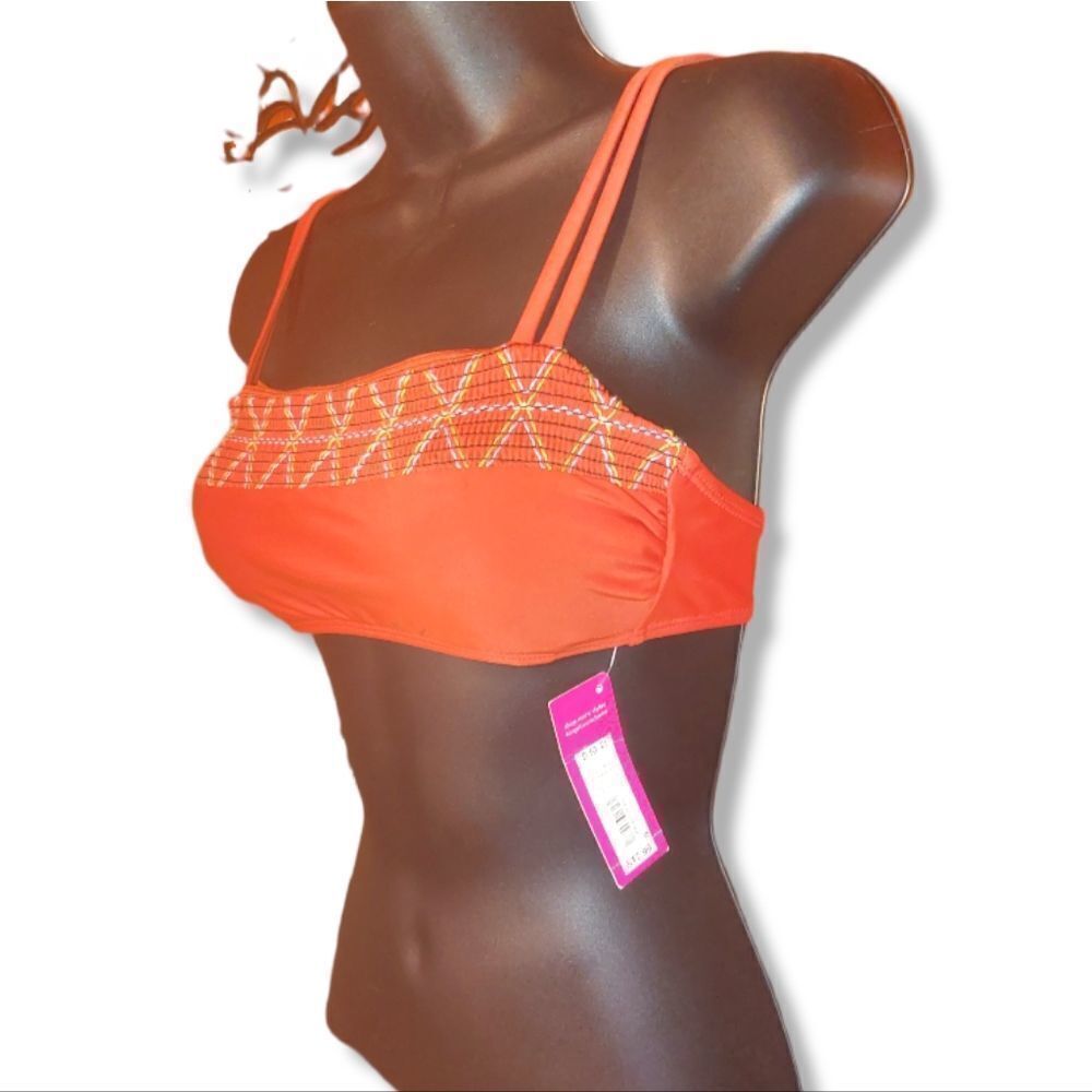 💕$3 Bundled NWT Orange Geo Swim Top